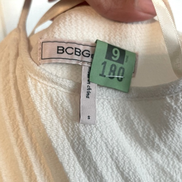BCBGeneration Pleated Slip Swing Dress Spaghetti Straps Cream White Small EUC - Picture 9 of 10